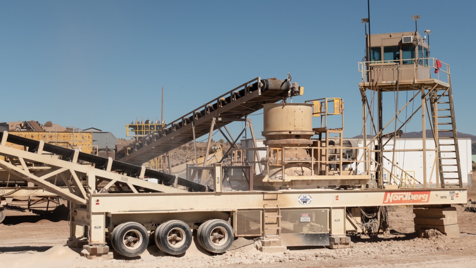 Aggregate crushing and processing